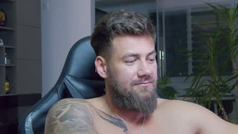 Erik online show from 01/17/25, 10:01