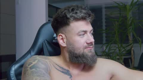 Erik online show from 01/20/25, 10:26