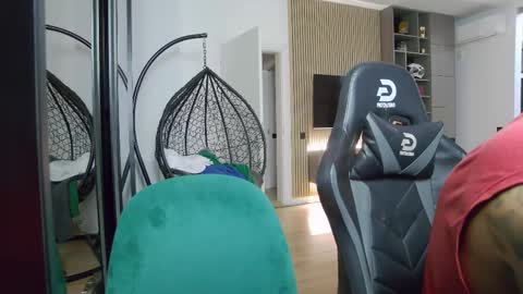 Erik online show from 02/24/25, 10:47