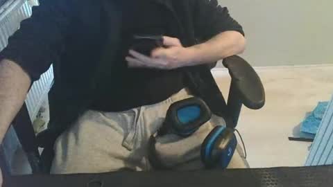 Snapshot of enriquexxx21xxx chatting on 12/19/24, 10:02 enriquexxx21xxx online show from 12/19/24, 10:02