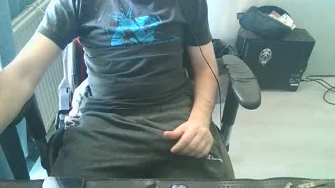 Snapshot of enriquexxx21xxx chatting on 09/12/25, 03:01 enriquexxx21xxx online show from 09/12/25, 03:01