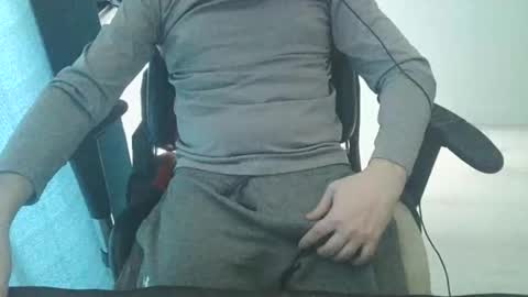enriquexxx21xxx online show from 04/15/26, 09:49