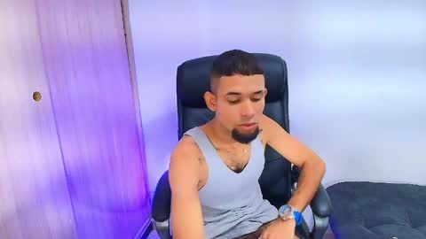 enyel_100 online show from 05/12/26, 02:30