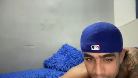 enyel_100 online show from 06/18/26, 09:14