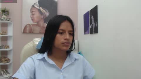 Enyenlina online show from 09/15/25, 10:32