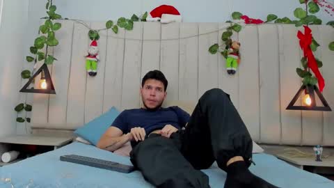 ENZO online show from 12/15/25, 03:05