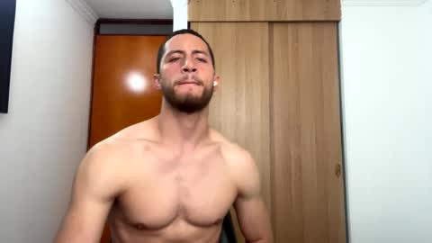 Snapshot of enzo_savage chatting on 03/26/26, 07:52 enzo_savage online show from 03/26/26, 07:52