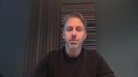 Snapshot of enzoenzo7 chatting on 11/19/25, 08:14 Enzos Massive Cock online show from 11/19/25, 08:14