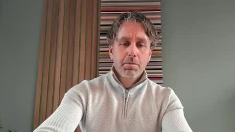 Snapshot of enzoenzo7 chatting on 03/11/26, 01:28 Enzos Massive Cock online show from 03/11/26, 01:28