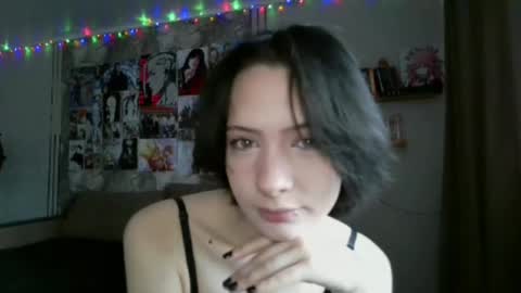 Snapshot of epifaniapaolino chatting on 01/13/26, 09:58 Lucy NEXT STREAM January 5 HNY online show from 01/13/26, 09:58