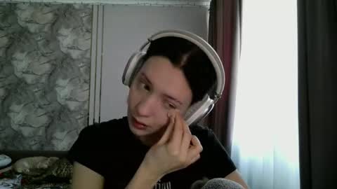 Snapshot of epifaniapaolino chatting on 02/22/26, 09:41 Lucy NEXT STREAM January 5 HNY online show from 02/22/26, 09:41