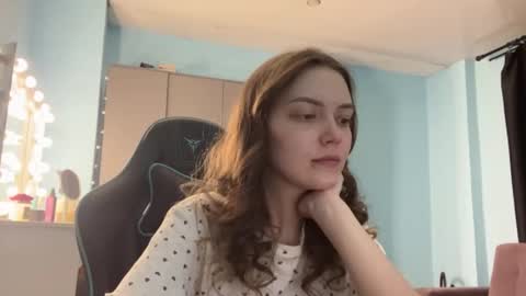 Snapshot of eracloke chatting on 03/07/26, 11:07 Lily online show from 03/07/26, 11:07