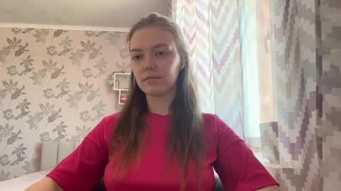 Lily online show from 04/30/26, 12:39