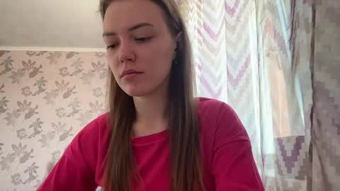 Lily online show from 05/07/26, 12:05