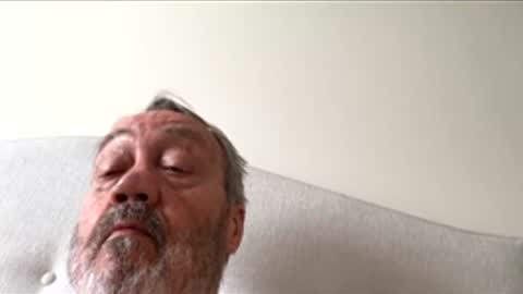 erasmus_d online show from 06/04/26, 07:14