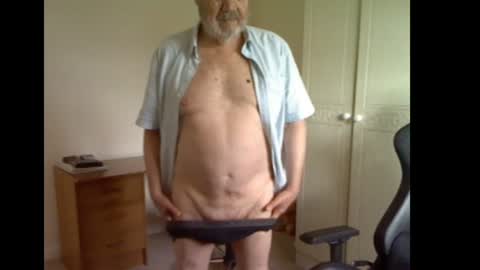 erasmus_d online show from 06/28/26, 04:46