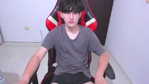 Snapshot of eren_tatakae chatting on 03/14/26, 03:12 eren_tatakae online show from 03/14/26, 03:12