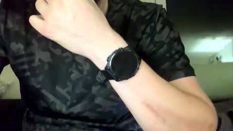 eric3005992 online show from 12/01/25, 12:15