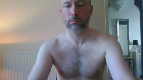 eric334418 online show from 04/24/26, 07:55