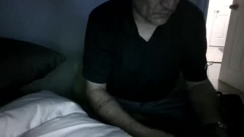 Snapshot of eric4698523103 chatting on 06/06/26, 10:09 eric4698523103 online show from 06/06/26, 10:09