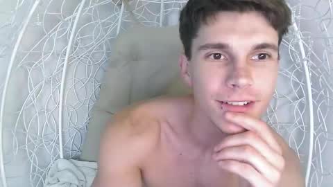 Snapshot of eric_crush chatting on 10/02/25, 03:57 Eric Crush online show from 10/02/25, 03:57
