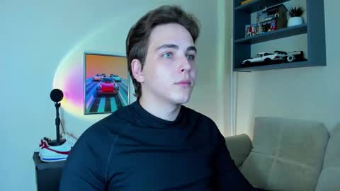 Snapshot of eric_ether chatting on 09/09/25, 07:46 Eric online show from 09/09/25, 07:46