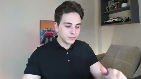 Snapshot of eric_ether chatting on 10/31/25, 05:14 Eric online show from 10/31/25, 05:14