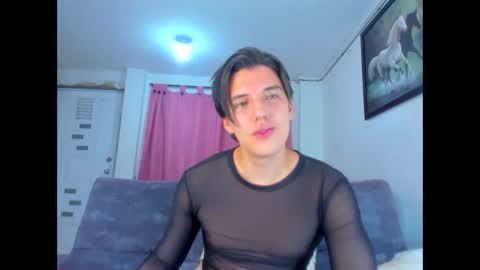 eric_twink18 online show from 03/09/25, 03:22