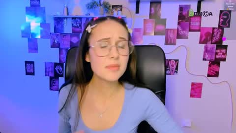 your dear Erica  online show from 04/29/26, 07:42