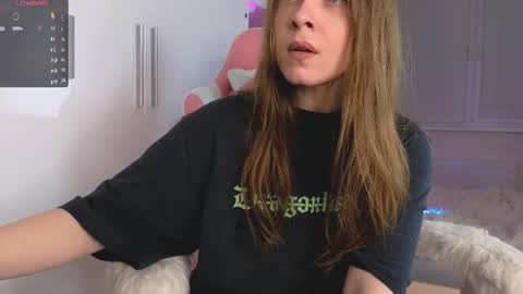 Erica Jones online show from 07/04/26, 07:42