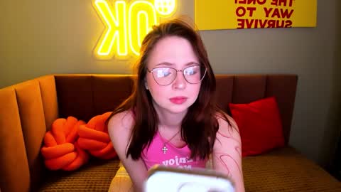 Snapshot of erica_nelson chatting on 01/16/26, 01:31 Erica 3 online show from 01/16/26, 01:31