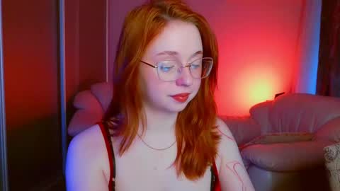 Erica 3 online show from 05/03/26, 01:00