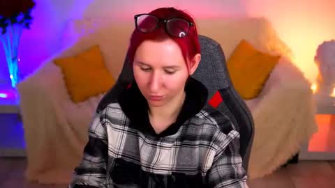 ericapotter online show from 05/11/26, 10:10