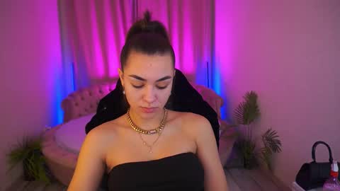 Erica online show from 11/09/25, 06:55