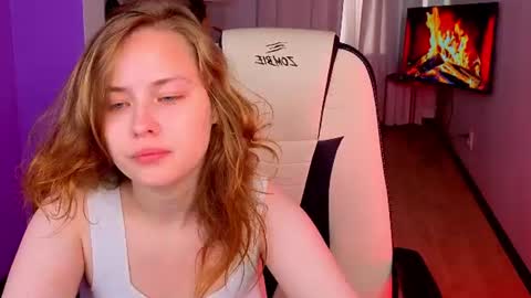 Erica online show from 07/29/26, 12:36