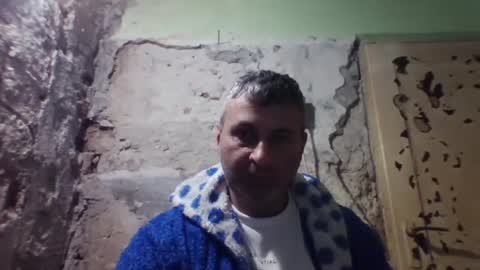 eric online show from 11/24/25, 09:03