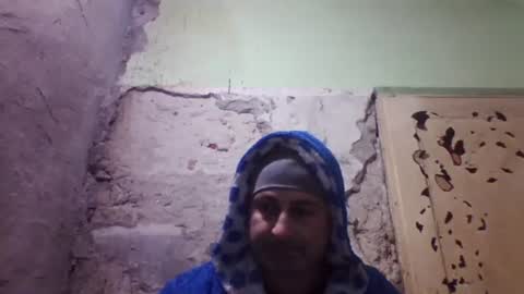 Snapshot of ericboy32 chatting on 01/18/26, 09:40 eric online show from 01/18/26, 09:40