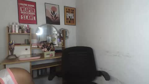 erick_cummer30 online show from 04/28/26, 08:08
