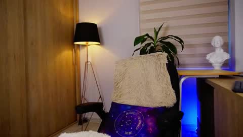 Erick Thompson online show from 11/27/25, 09:06