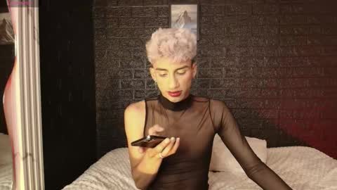 Snapshot of erick_velveth chatting on 10/12/25, 10:09 erick online show from 10/12/25, 10:09