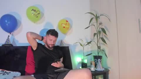erickpritz_xh online show from 04/30/26, 05:03