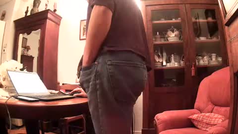 Snapshot of ericstephcam31 chatting on 12/03/25, 11:08 Steph et Eric online show from 12/03/25, 11:08