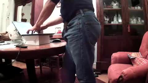 Snapshot of ericstephcam31 chatting on 12/20/25, 05:20 Steph et Eric online show from 12/20/25, 05:20