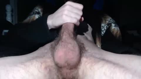 Snapshot of ericsyv chatting on 03/29/26, 03:28 ericsyv online show from 03/29/26, 03:28