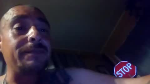 Snapshot of erik15516 chatting on 07/18/26, 11:03 erik15516 online show from 07/18/26, 11:03