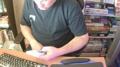 Snapshot of erik_dapper chatting on 05/27/26, 07:27 Erik Dapper online show from 05/27/26, 07:27