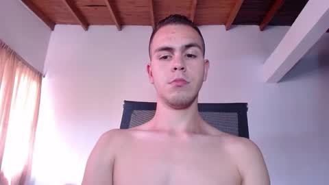 Snapshot of erik_rodriguez chatting on 10/06/25, 06:16 Erik rodriguez online show from 10/06/25, 06:16