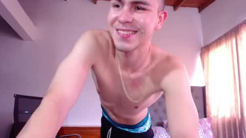 Snapshot of erik_rodriguez chatting on 01/08/26, 02:41 Erik rodriguez online show from 01/08/26, 02:41