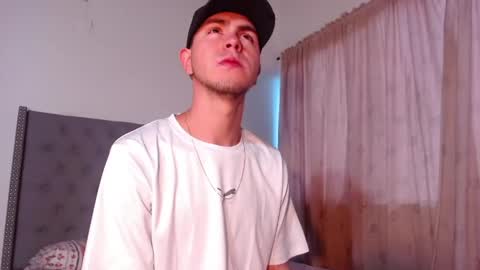 Snapshot of erik_rodriguez chatting on 06/01/26, 10:50 Erik rodriguez online show from 06/01/26, 10:50