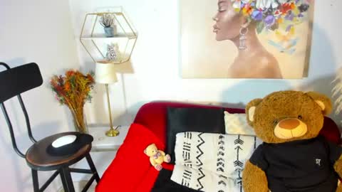 E R I K A  - L  Y R I C S online show from 06/13/26, 02:53